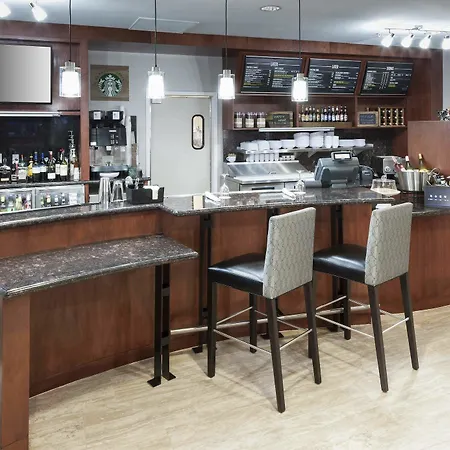Courtyard By Marriott Waco Hotel